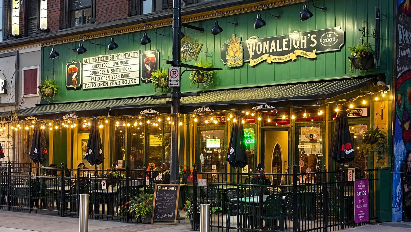 Front entrance of Donaleigh’s Irish Public House in Barrie